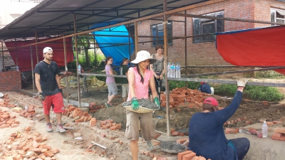 プロジェクトアブロード、ネパール大地震復興支援プロジェクトで、９つの教室の再建に成功～引き続き現地ボランティア募集