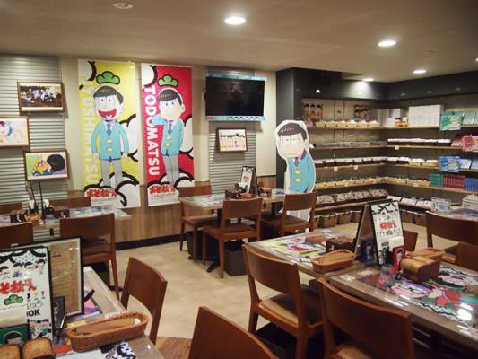 アニメイトカフェ池袋3号店、グランドオープン！第1弾コラボ　『おそ松さん』　店舗限定メニューやグッズのほか、アニメイトカフェ史上初のナゾメイトを公開！