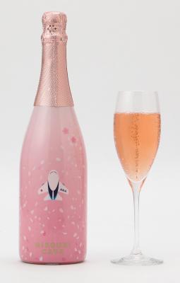 大人気のＡＮＡ限定ボトルのスパークリングワイン 第３弾　HIKOUKI CAVA（桜） 予約販売開始！