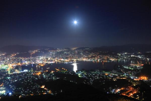 日本を代表する新たな夜景が決定！『日本新三大夜景』を発表（正式名：日本新三大夜景都市）」しました。
