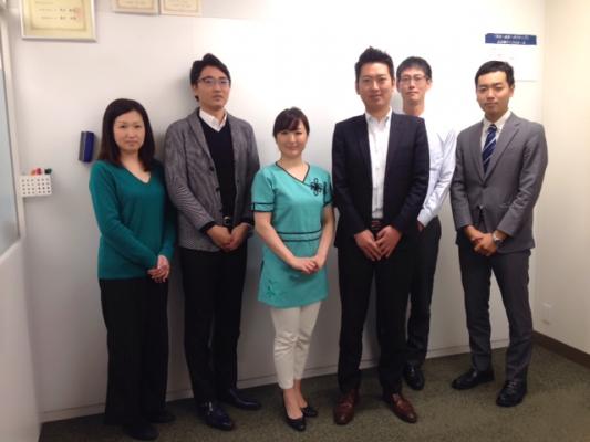 日本タイマッサージ連盟では、企業の社員様の福利厚生社内マッサージにセラピストあいを派遣する新サービスを12月1日より開始しました。