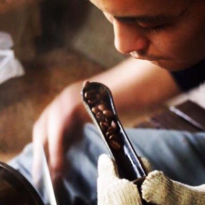 久米島で焙煎！こだわりの焙煎士・牧野秀樹氏が久米島で焙煎した”マキノコーヒー“が「久米島るしぇ」で発売決定！