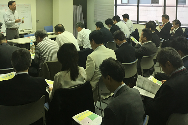上場志向の会社経営者、士業経営の方を対象とした「東京プロマーケット上場定例セミナー10/27」の開催報告
