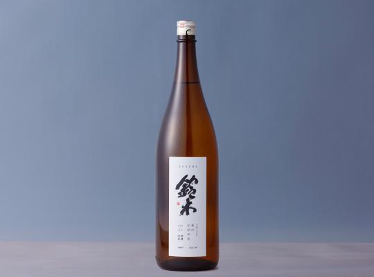 全国の鈴木さんに支持された幻の日本酒鈴木さんの鈴木さんによる鈴木さんのための日本酒「鈴木」が日本酒専門店に新登場！