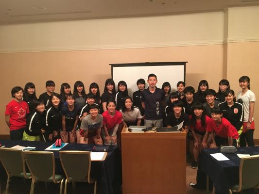 海外留学EF、第2回日本アイスホッケー強化メンバーに 世界を切り開く英語レッスンを実施！