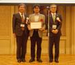 （左から）IEEE-CS笠原会長、川井氏、情報処理学会西尾会長