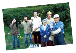 和歌山県古座川にある〝ゆず平井の里〟にて、ゆず収穫ボランティアにとりくみます。ゆずの収穫と古座川食文化にふれるとくりみのご案内です。～大阪いずみ市民生協～