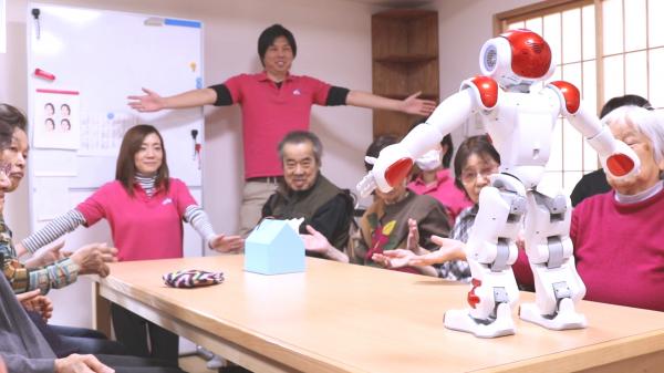 三菱総研ＤＣＳと日本サード・パーティが対話AIエンジンとヒューマノイドロボットによるコミュニケーションロボットサービス提供に向けて共同実証実験を開始