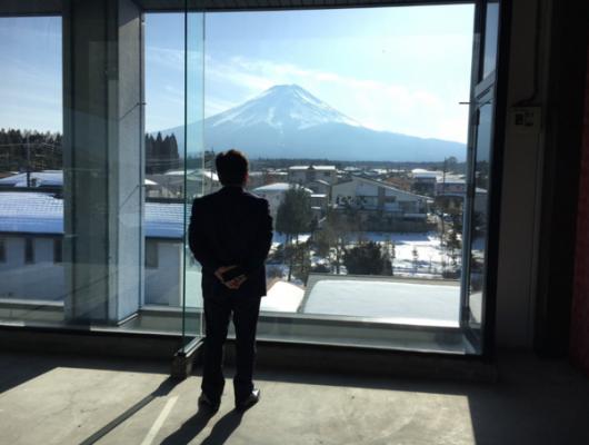 富士山の麓に、働き方の選択肢を提案するコワーキングスペースを開設します