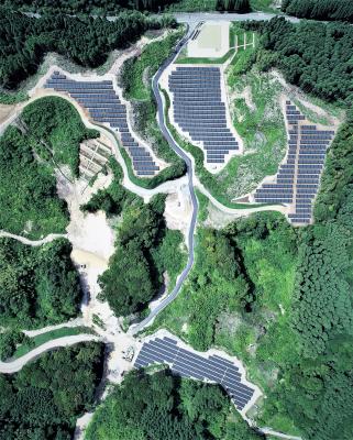 熊本県和水町における熊本山鹿ソーラーパークＡ発電所の 完成を記念して竣工式を開催