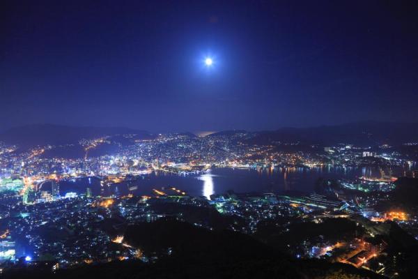 長崎・札幌は再選。神戸に変わり北九州が三大に！日本を代表する新たな夜景が決定。 『日本新三大夜景都市』 （通称：日本新三大夜景）を発表！