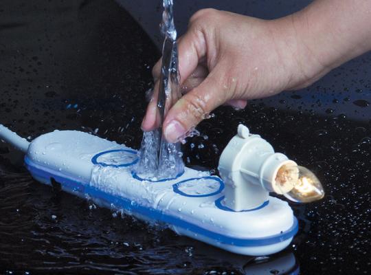 日経MJやNHKでも紹介された生活防水コンセント・タップ「ウェット・セーバー」をスカパーのTVショッピングで販売します!