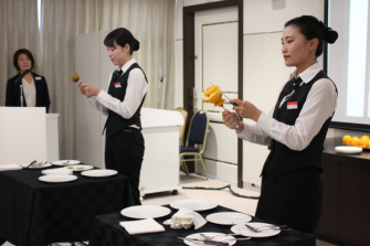大阪ホテル専門学校にてレストランサービススキルコンテストを開催いたします