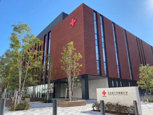 【日本赤十字看護大学】２０２０年４月開設　さいたま看護学部（大宮キャンパス）第１回施設オリエンテーションのガイダンスが開始されました
