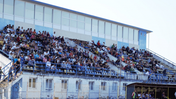 日本人初ルーマニアプロサッカーリーグ Liga Profesionistă De Fotbal Liga3 に所属するacs Progresul Ezerisのチームオーナーになりました マピオンニュース