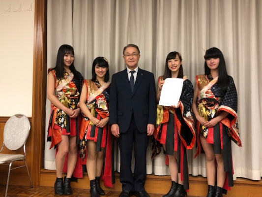 秋田県湯沢市が、４人組女性エンターテイメントグループ・小野小町を「湯沢市ふるさと応援大使」に任命！