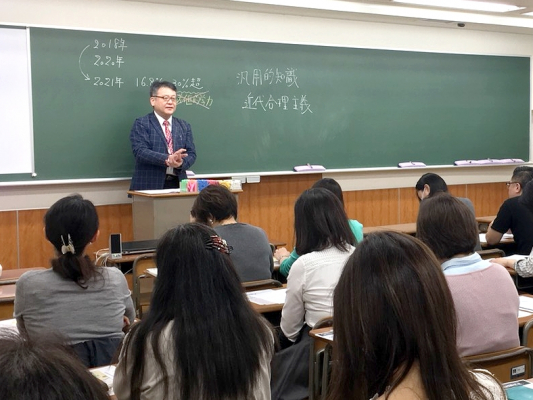 これまでも、これからも、慶應はAO。城南AO推薦塾が「慶應義塾大学AO入試 総括報告会」を開催し、日本最難関レベルのAO入試を分析・解説します。