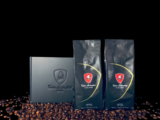 イタリア高級車ランボルギーニの伝統を受け継ぐ贅沢な正統派のお飲み物